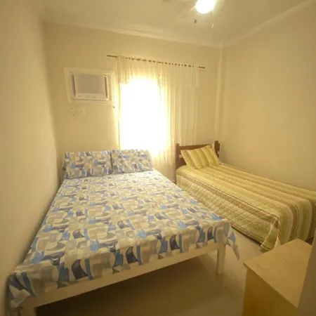 Refúgio Familiar na Enseada Guarujá Condominio Vinä Del Mar AC e Wifi-2